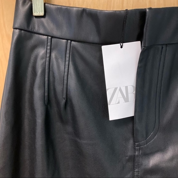 ZARA Sz L Faux Leather Pencil w/  Back Slit Skirt - Picture 2 of 6